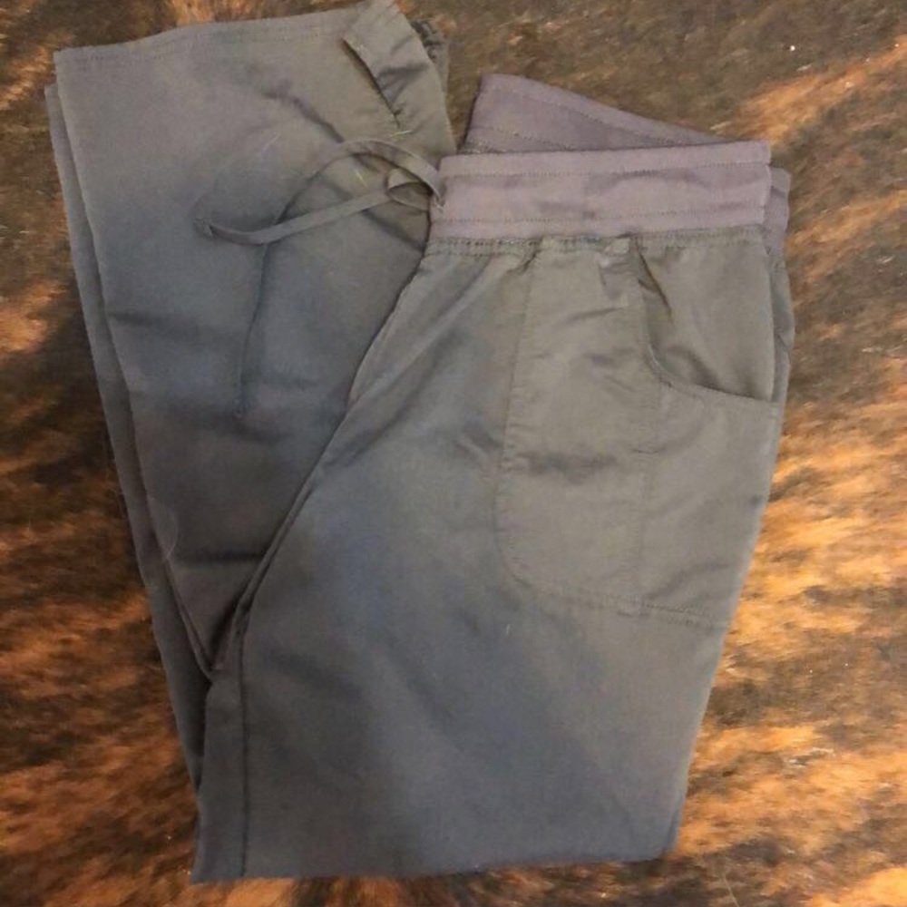 Scrub bottoms